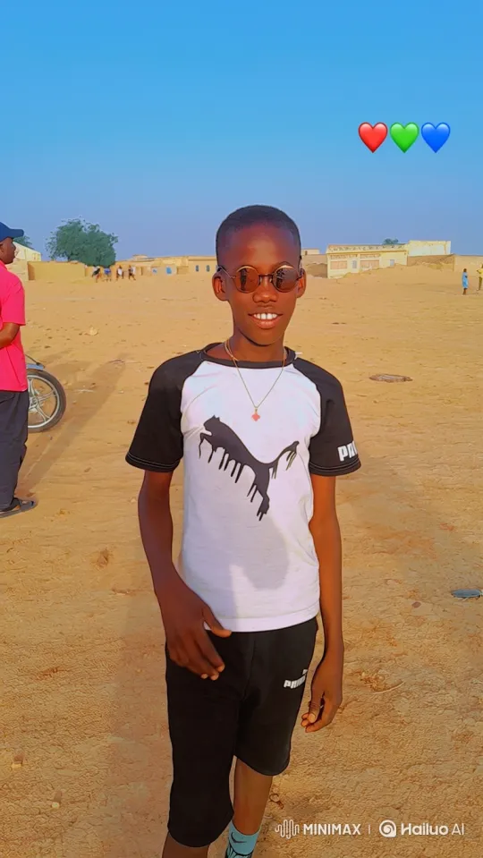 Boy in Desert to Rolls-Royce on Coastal Road – AI Generated Video | Hailuo AI