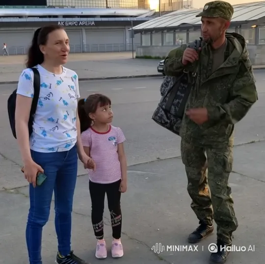 Emotional Farewell of a Camouflaged Man to a Family – AI Generated Video | Hailuo AI