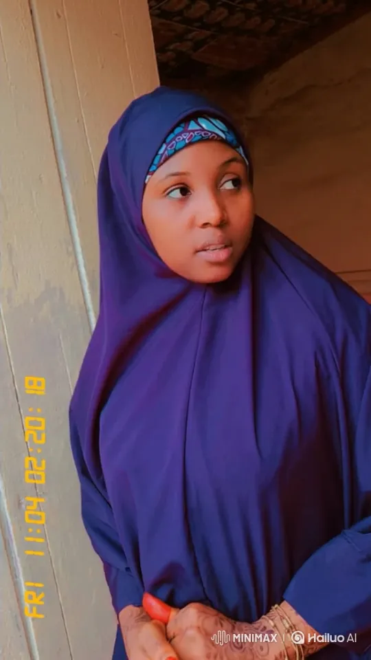 Young Woman Reflects on Cherished Memories of Beloved Aunt – AI Generated Video | Hailuo AI