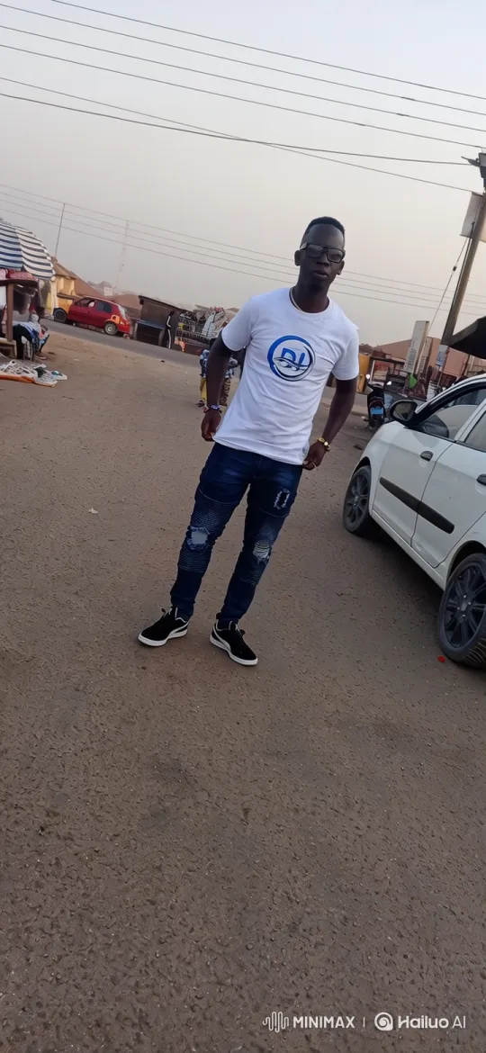 Young Man Enters Range Rover in Bustling Market – AI Generated Video | Hailuo AI