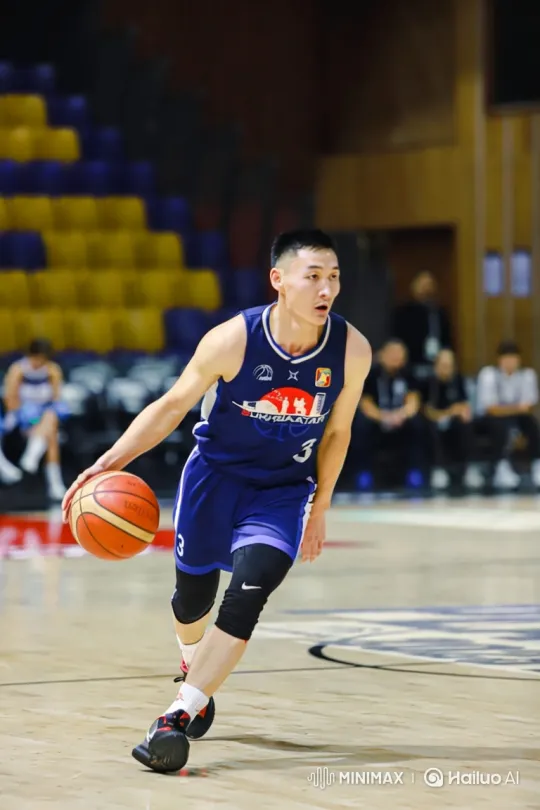 Basketball Player's Intense Focus Turns to Coaching Reflection – AI Generated Video | Hailuo AI
