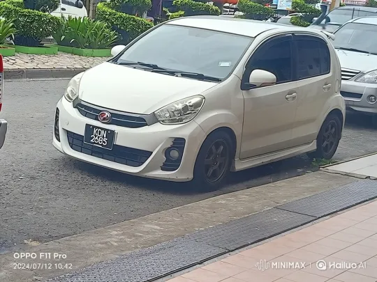 White Hatchback Showcases Air Suspension Lowering – AI Generated Video | Hailuo AI