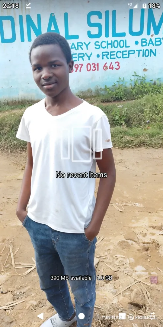 Young Man in Casual Attire Stands Still in Outdoor Setting – AI Generated Video | Hailuo AI