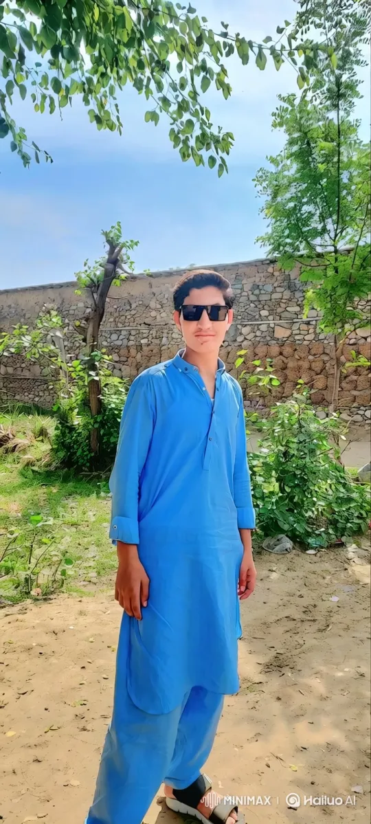Seasonal Transition: Man in Changing Landscapes – AI Generated Video | Hailuo AI