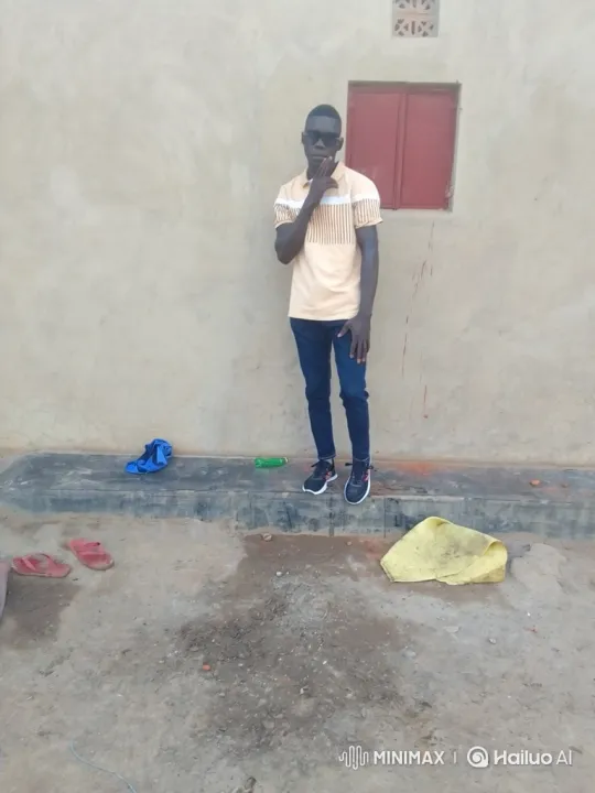 Young Man Reflects in Thoughtful Stance – AI Generated Video | Hailuo AI