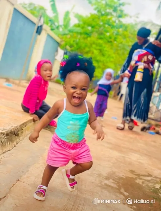 Toddler Joyfully Rides a Friendly Golden Retriever – AI Generated Video | Hailuo AI
