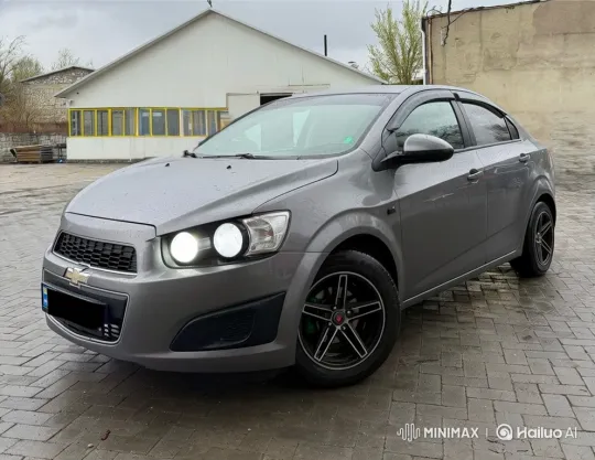 Rainy Day Reflections on a Modern Sedan – AI Generated Video | Hailuo AI