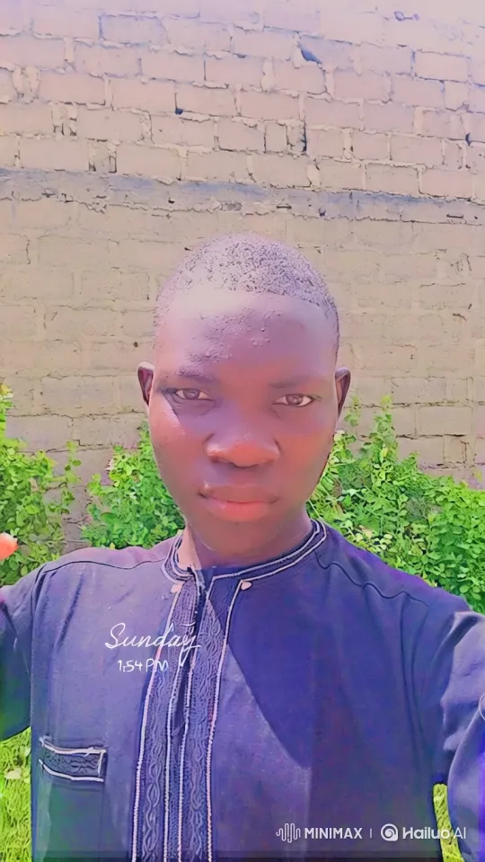 Young Man Meets Lamine Yamal on Football Pitch – AI Generated Video | Hailuo AI