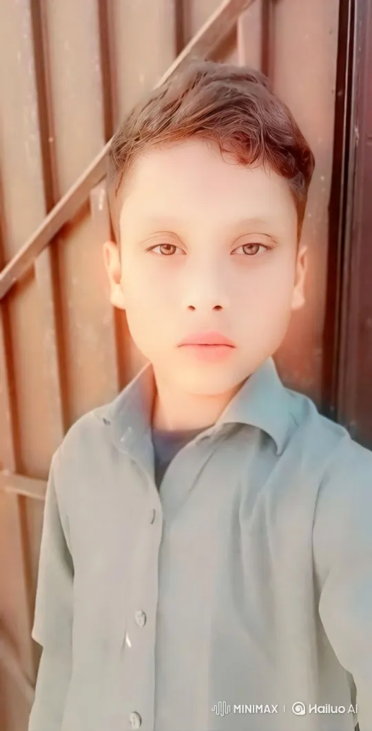Boy Walking on Beach at Sunset – AI Generated Video | Hailuo AI