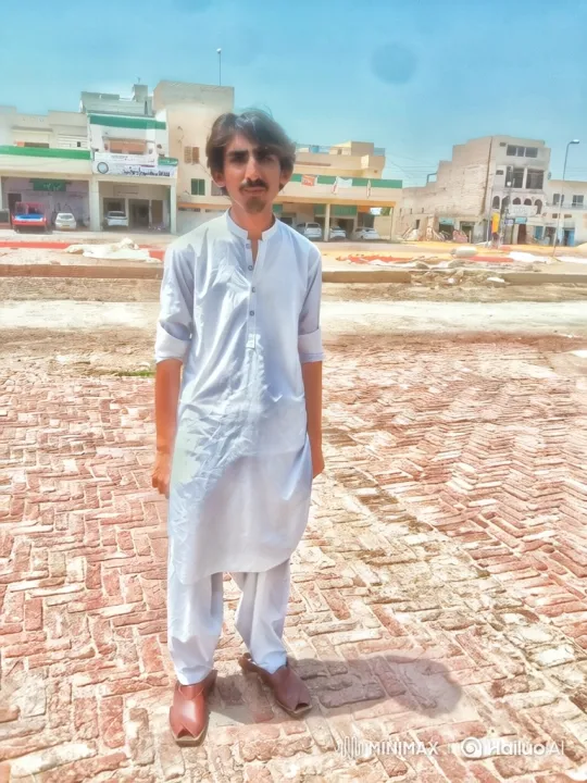 Young Man Enters Modern SUV in Courtyard Setting – AI Generated Video | Hailuo AI