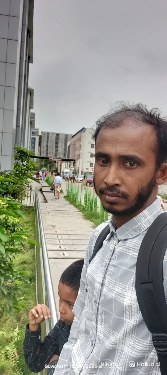 Man and Boy Stand Still Amidst Busy City Scene – AI Generated Video | Hailuo AI