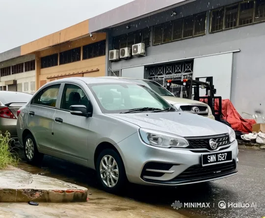 Silver Sedan Lowering on Rainy Overcast Day – AI Generated Video | Hailuo AI