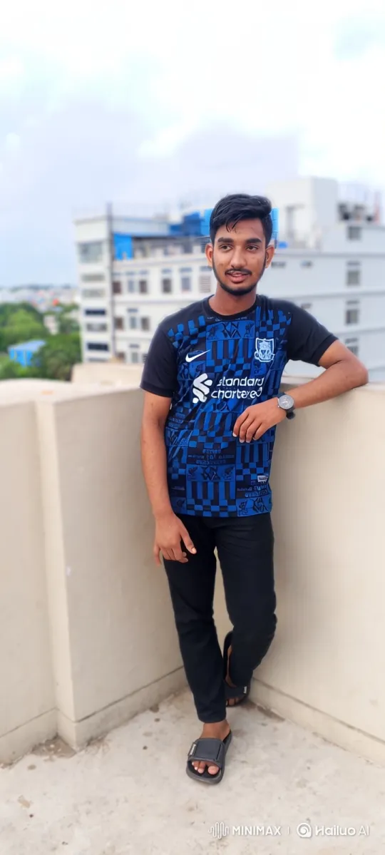 Young Man Prepares for Helicopter Takeoff on Rooftop – AI Generated Video | Hailuo AI