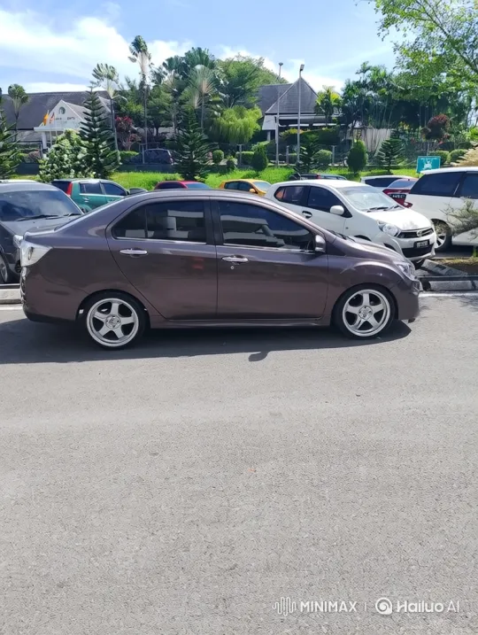 Sleek Sedan Transforms with Dynamic Lowering – AI Generated Video | Hailuo AI