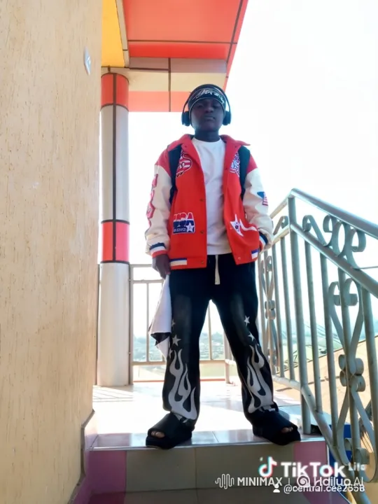 Young Man Meets Friend, They Enter Futuristic Vehicle – AI Generated Video | Hailuo AI