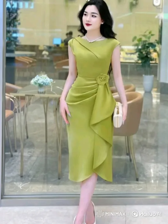 Confident Stride: Women's Fashion Forward – AI Generated Video | Hailuo AI