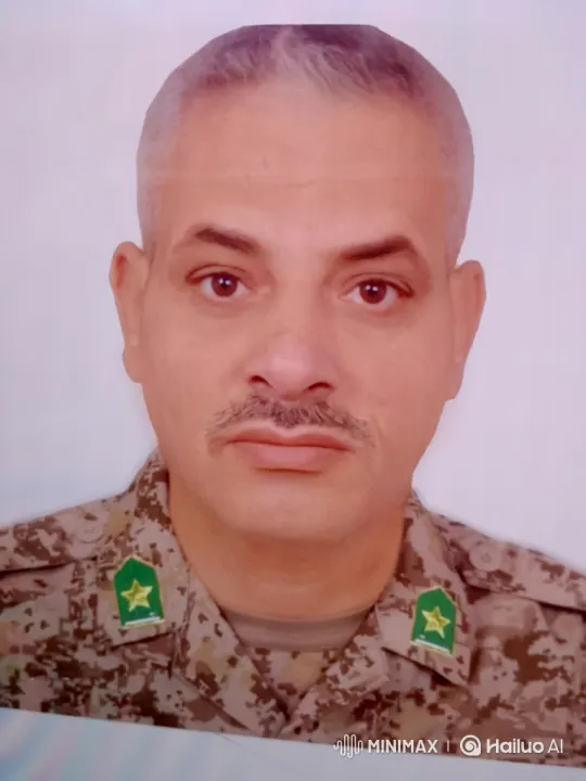 Military Man Unexpectedly Breaks into Playful Dance – AI Generated Video | Hailuo AI