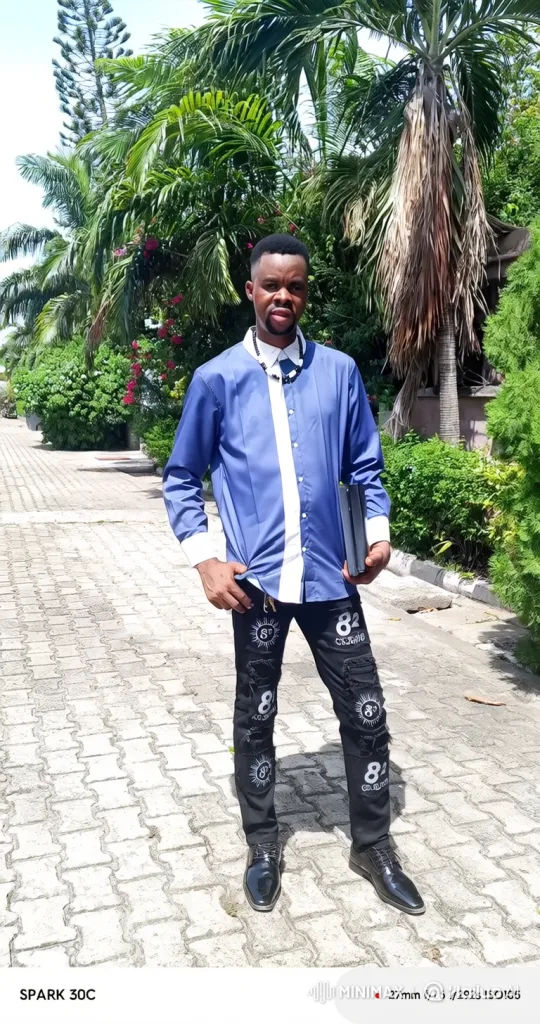 Man in Elegant Attire Gets into Porsche – AI Generated Video | Hailuo AI