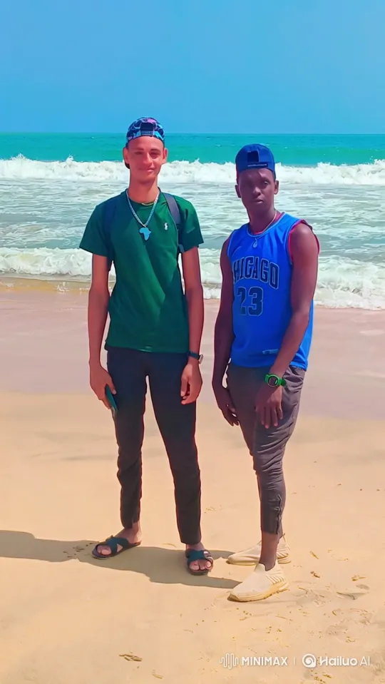 Two Friends on a Sunny Beach with Ocean Views – AI Generated Video | Hailuo AI