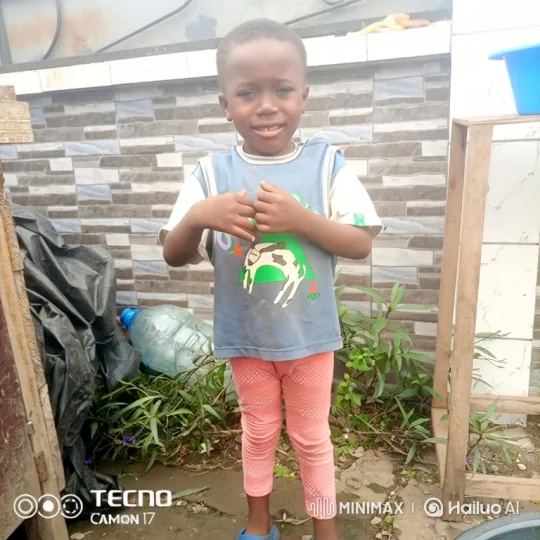 Young Boy Tidies Up, Gets Picked Up by Car – AI Generated Video | Hailuo AI