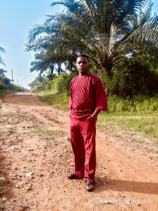 Young Man Stands Calmly in Tropical Setting – AI Generated Video | Hailuo AI