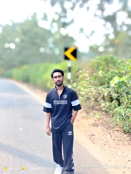 Stylish Man Enters Porsche Amid City Life – AI Generated Video | Hailuo AI