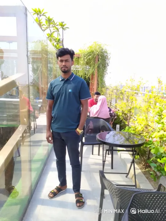 Young Man Prepares for Helicopter Takeoff on Rooftop – AI Generated Video | Hailuo AI