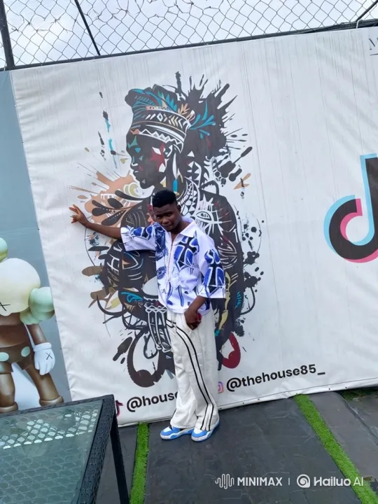 Young Man Enters Sedan in Art-Inspired Setting – AI Generated Video | Hailuo AI