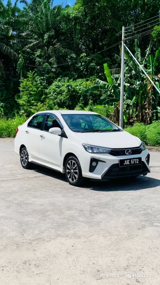 Modern Sedan Showcases Design in Tropical Setting – AI Generated Video | Hailuo AI