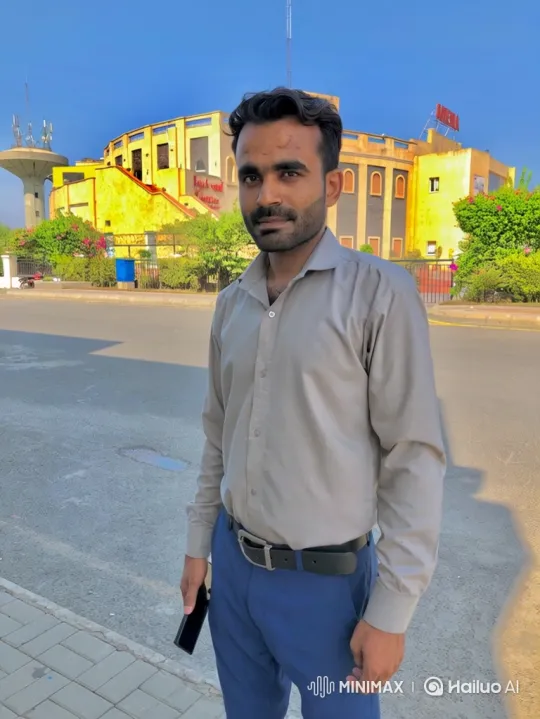 Man Walks to Parked Range Rover on Sidewalk – AI Generated Video | Hailuo AI