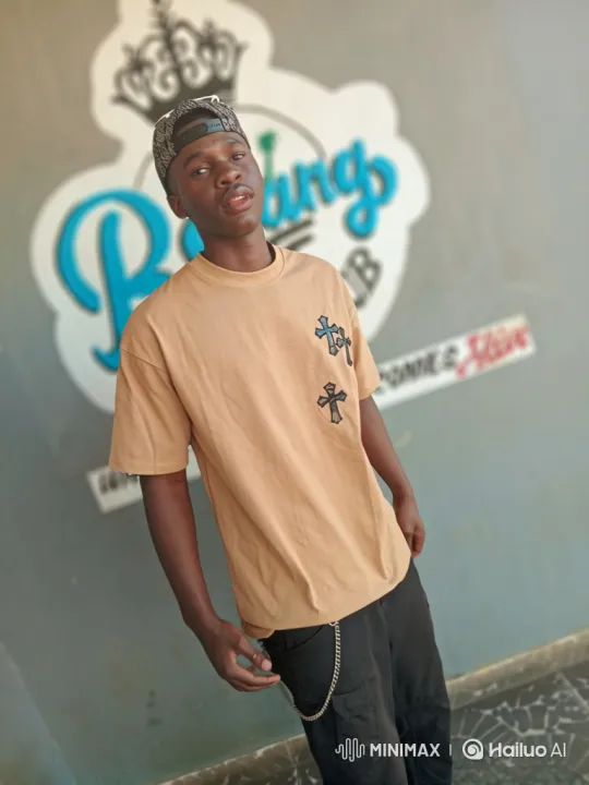 Young Man Poses Confidently Towards the Camera – AI Generated Video | Hailuo AI