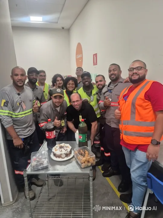 Workplace Celebration: Colleagues Enjoying a Break Together – AI Generated Video | Hailuo AI