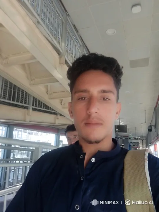 Young Man Boards Luxury Rolls-Royce on Pedestrian Walkway – AI Generated Video | Hailuo AI