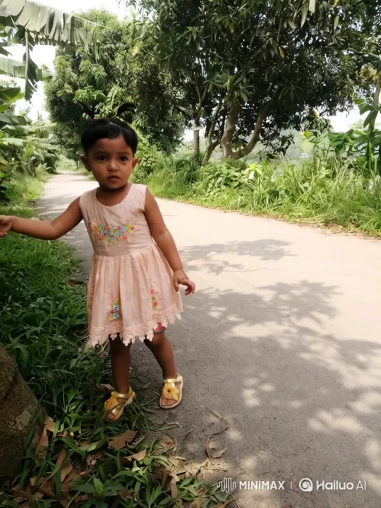 Young Girl and Luxury Car in Natural Setting – AI Generated Video | Hailuo AI