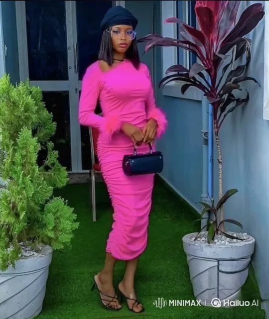 Stylish Woman Enters Luxury Car Gracefully – AI Generated Video | Hailuo AI