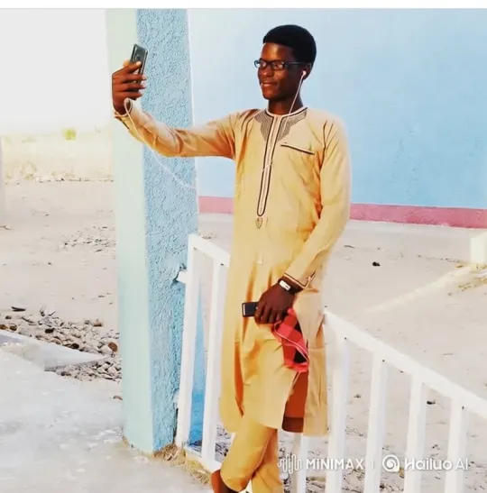 Young Man Takes Selfie, Gets into Mercedes-Benz – AI Generated Video | Hailuo AI