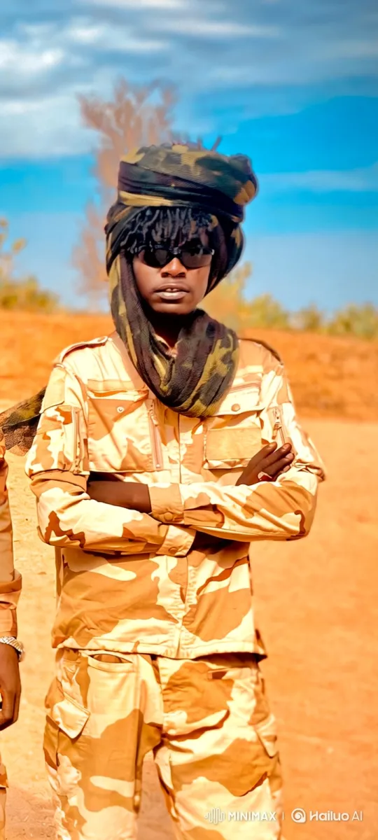 Man in Desert Camouflage Gets Into SUV and Drives Off – AI Generated Video | Hailuo AI