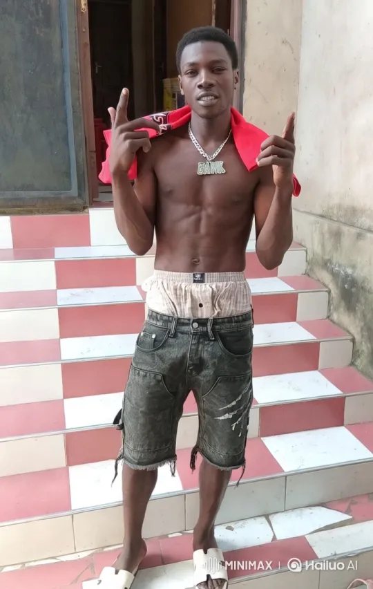 Confident Young Man Showcases Style in Urban Setting – AI Generated Video | Hailuo AI