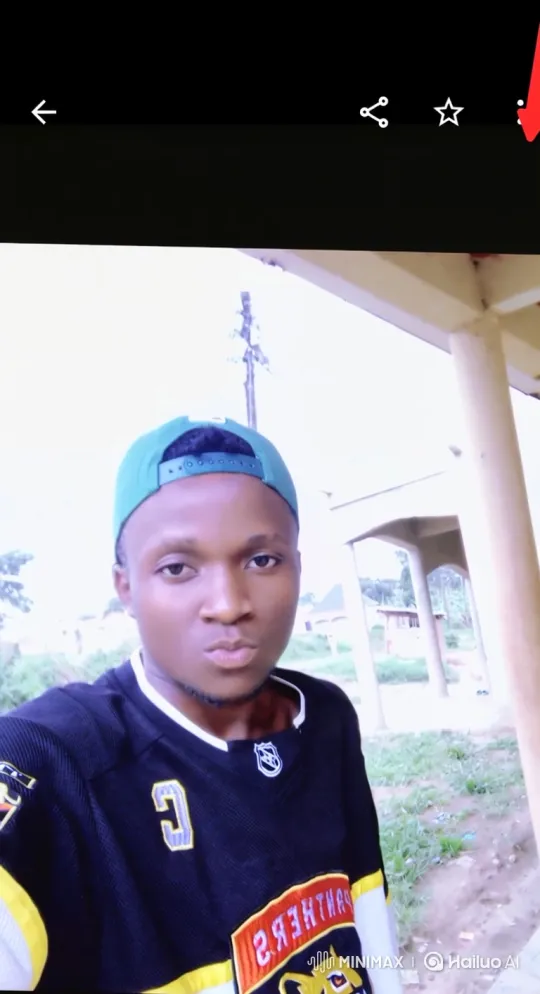 Young Man Relaxing Facial Expression – AI Generated Video | Hailuo AI