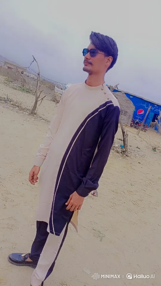 Young Man in Tunic Examines Sky in Slow Panoramic Shot – AI Generated Video | Hailuo AI