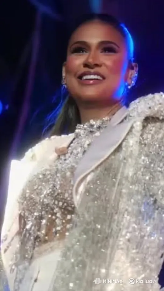 Woman's Joyful Performance with Sparkling Outfit – AI Generated Video | Hailuo AI