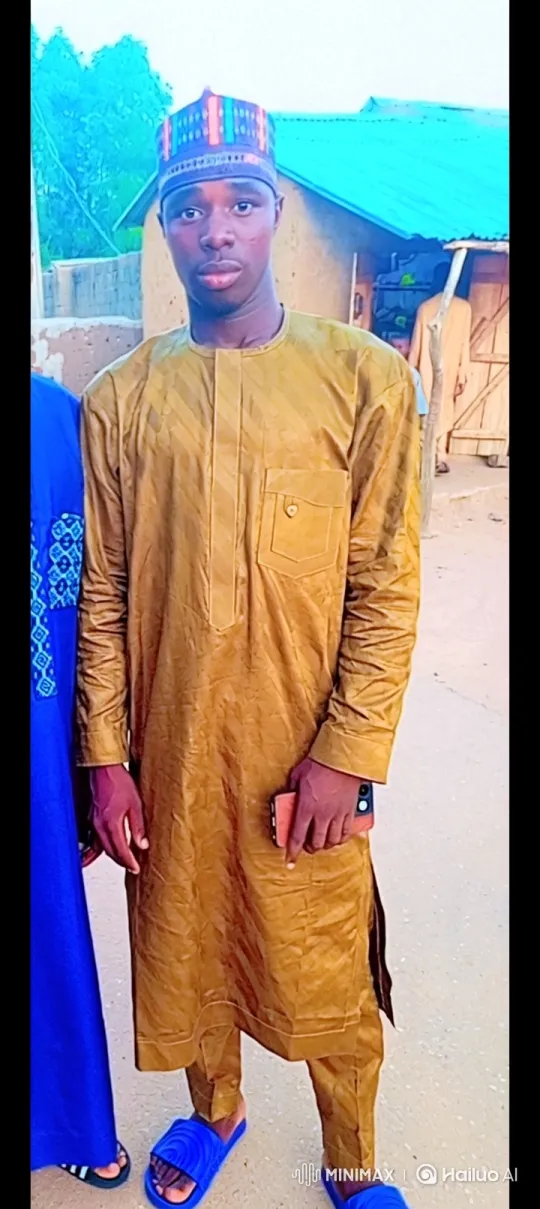 Young Man in Golden-Brown Tunic Gets into Mercedes-Benz – AI Generated Video | Hailuo AI