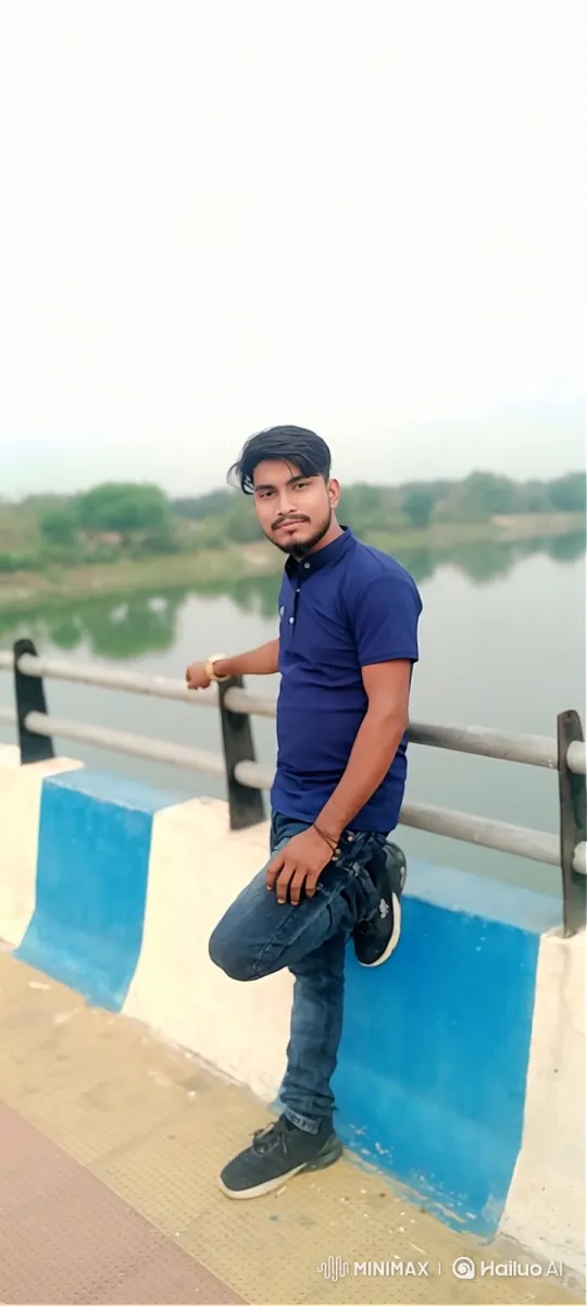 Young Man Boards Luxury Rolls-Royce on Bridge – AI Generated Video | Hailuo AI