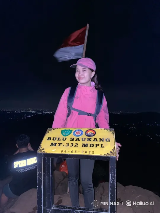 Nighttime Summit View to Epic Earth Zoom-Out – AI Generated Video | Hailuo AI