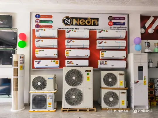 Family Finds Cooling Relief in Sleek Air Conditioner Showroom – AI Generated Video | Hailuo AI