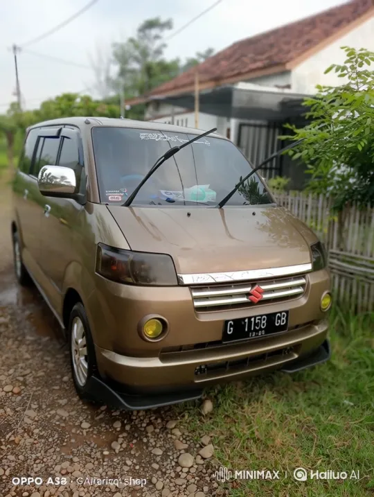 Gold Van Lowering on Gravel Path with Rustic Fence Background – AI Generated Video | Hailuo AI