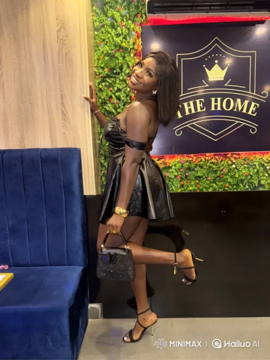 Woman Leaps from Restaurant to Private Plane in Chic Dress – AI Generated Video | Hailuo AI