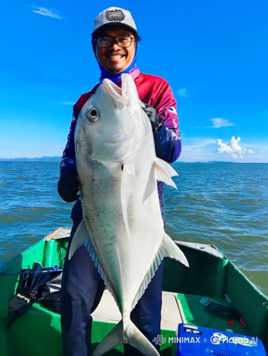Fishing Triumph: From Earth Orbit to Close-Up Catch – AI Generated Video | Hailuo AI