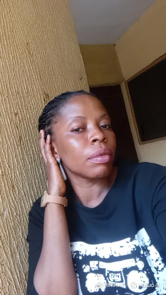 Woman's Shirt Transforms to Display Bugatti Logo – AI Generated Video | Hailuo AI