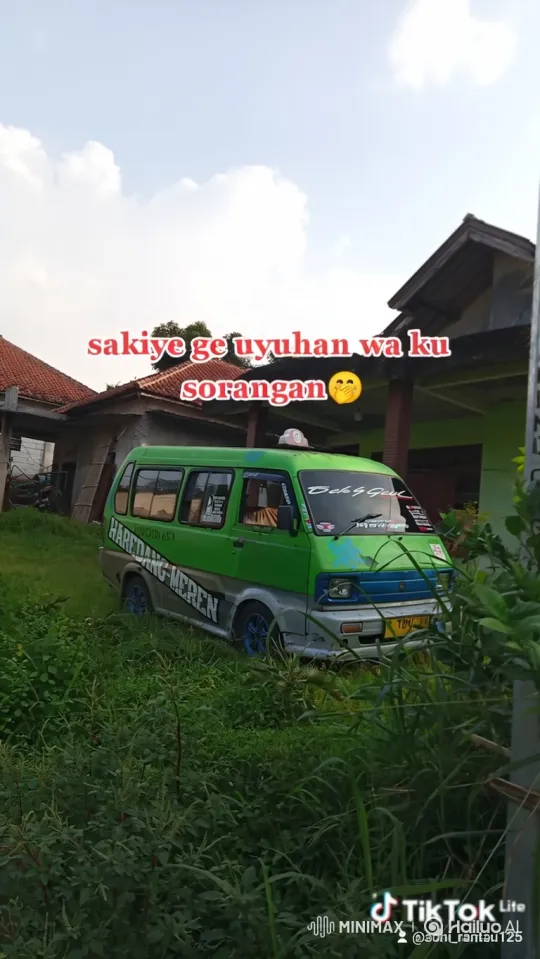 Rustic Field with Customized Minivan – AI Generated Video | Hailuo AI